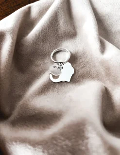 Anello Regolabile Tre Cuori Pendenti