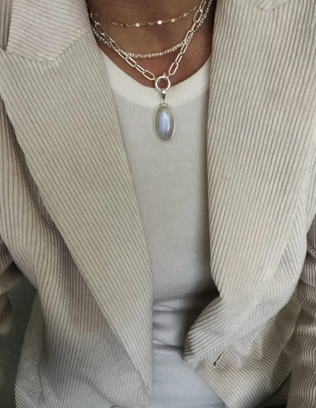 Medaglione Ovale Pietra di Luna 3,3 cm x 1,9 cm