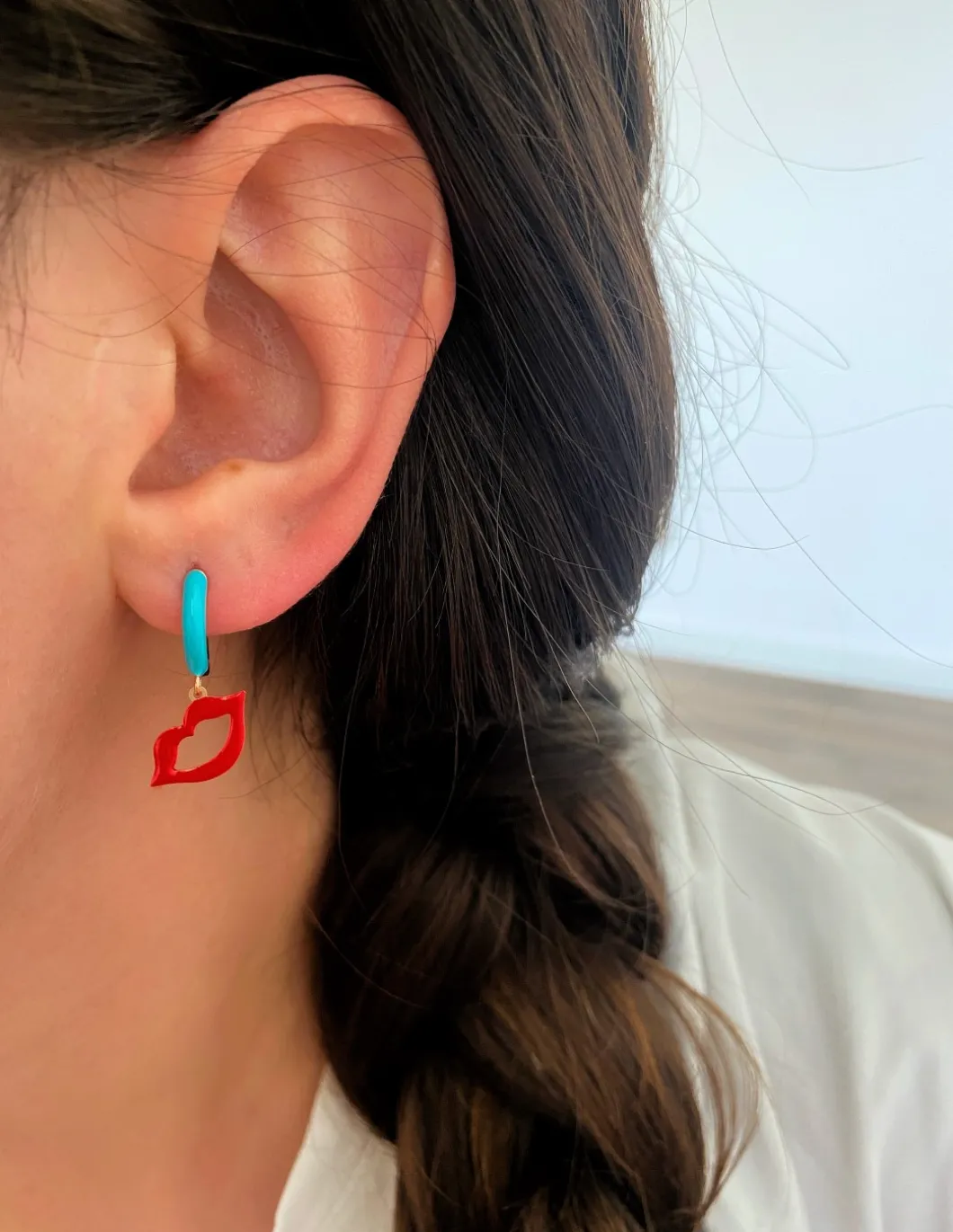 Monorecchino Scattino Smaltato Bocca