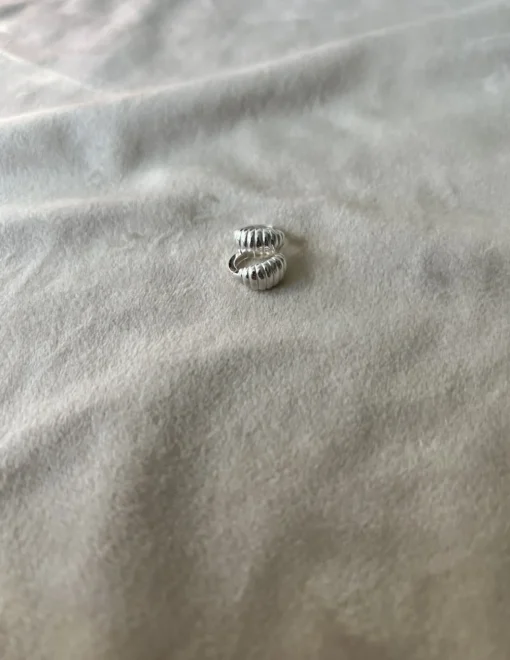 Orecchini Conchiglia COLORE ARGENTO Bianco