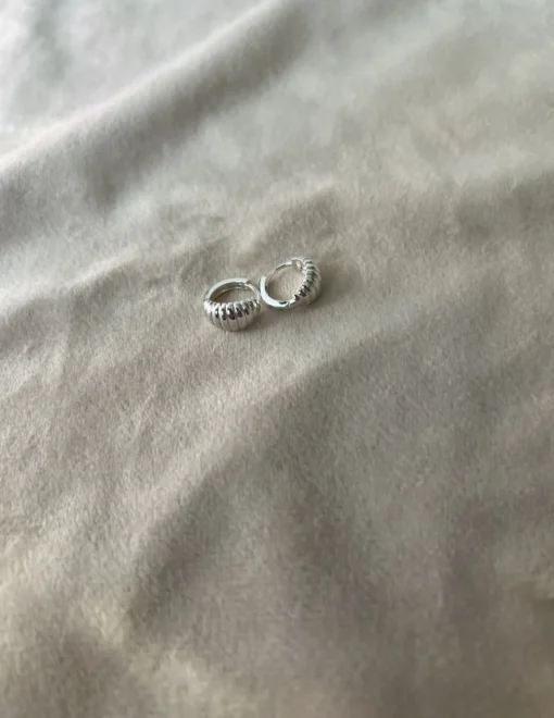 Orecchini Conchiglia COLORE ARGENTO Bianco